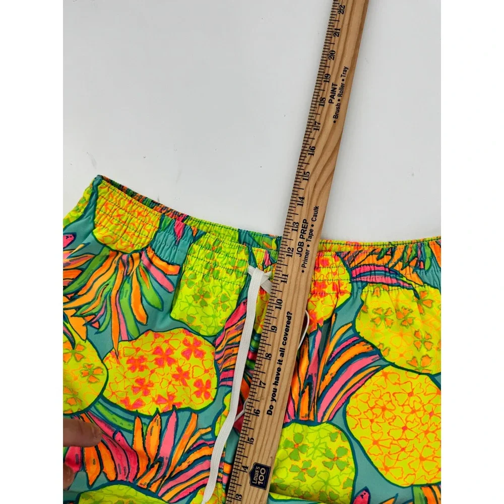 Chubbies Swim Trunks Mens Large Multicolor‎ Pineapple Floral Mesh Lined Shorts